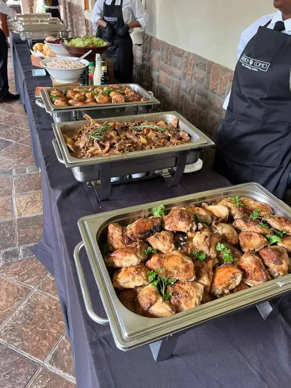 Hot buffet by Quench x Como
